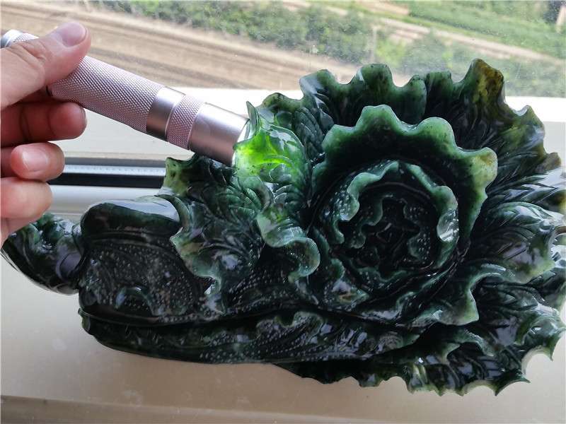 泰山玉白菜摆件招财镇宅办公室客厅书房风水摆件