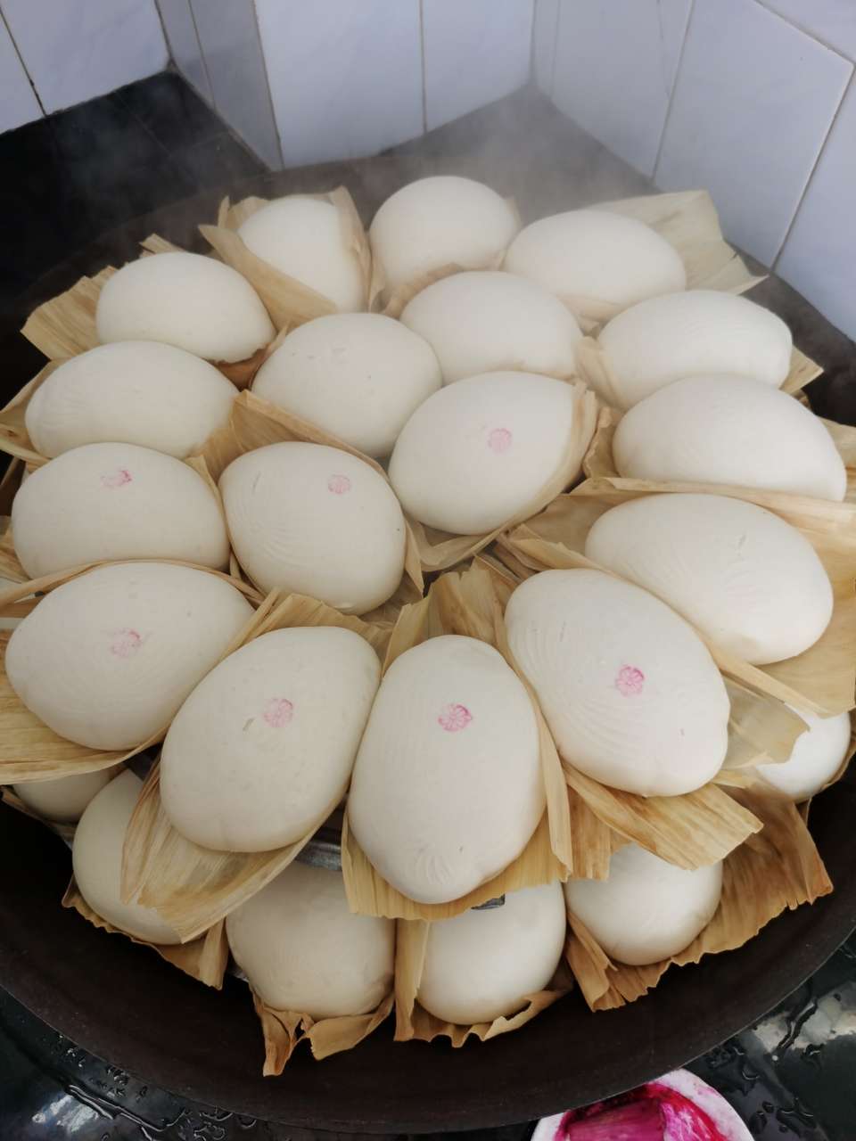 非主流吃喝小分队〕～莲子馒头