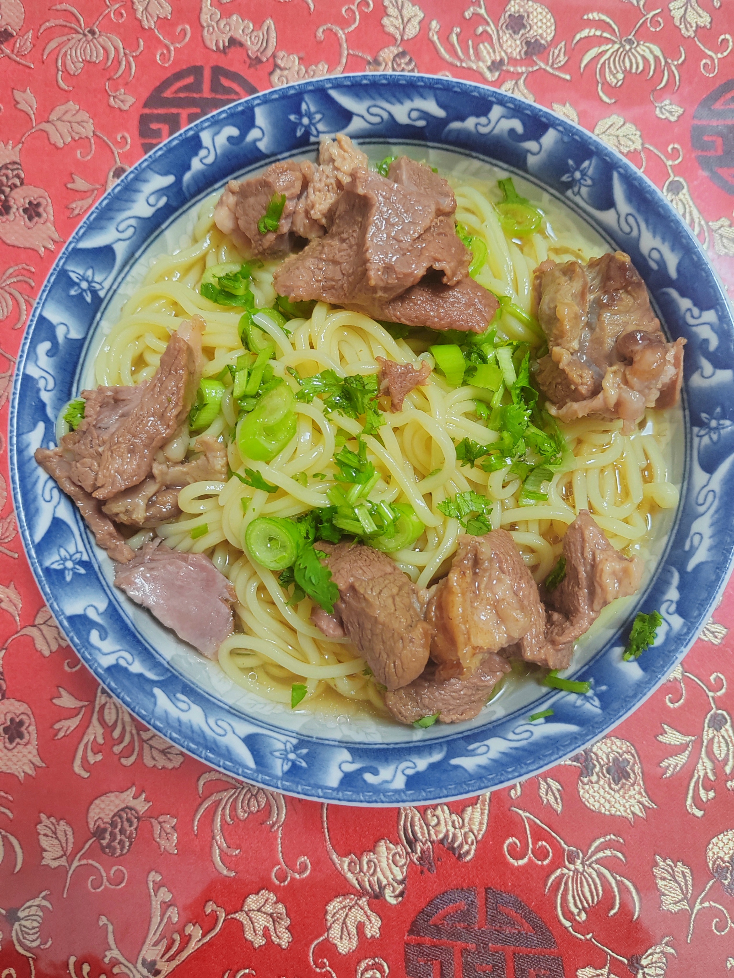 一碗羊肉面